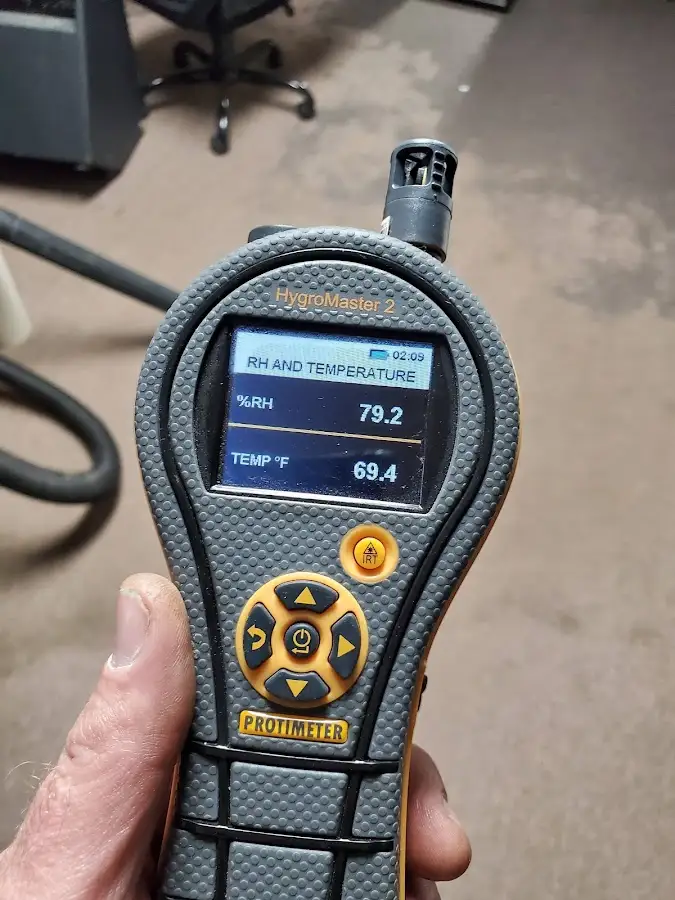 Moisture meter humidity assessment for Mold Remediation & Removal in Hastings-on-Hudson